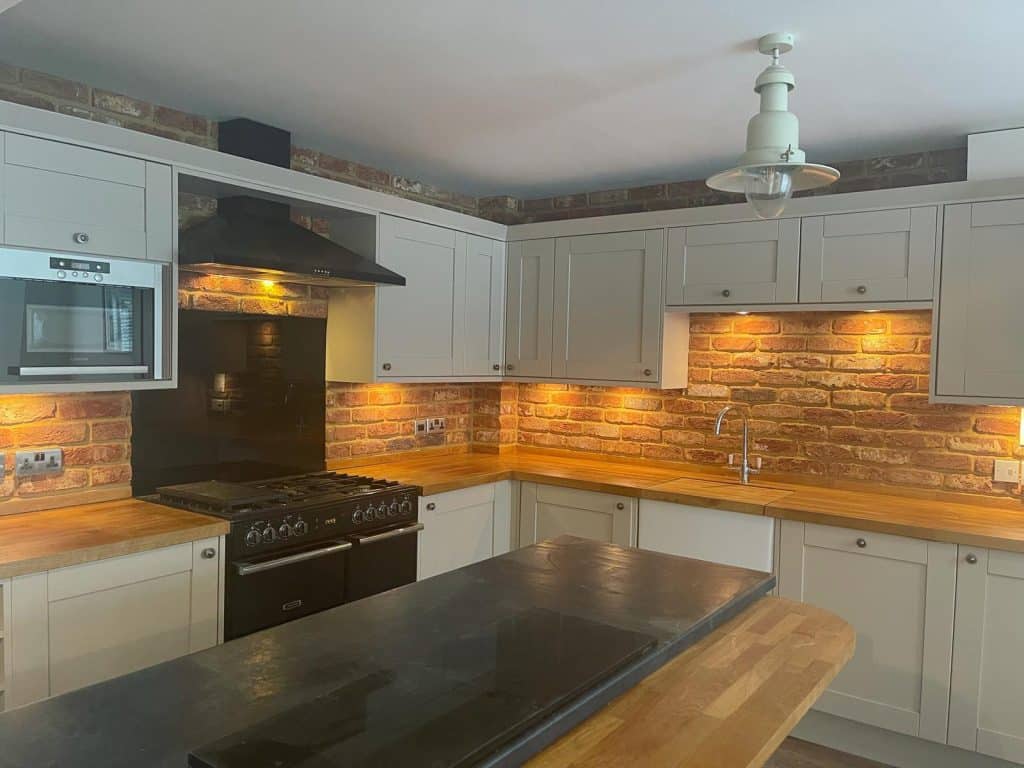 Kitchen Splashback with brick tiles 