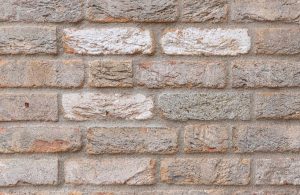 yellow-brick-slips-with-grey-mortar